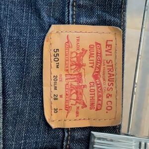 Boys 20 slim Levis 550  perfect condition